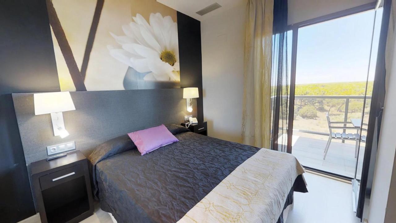 Апартаменты Leo Deluxe Punta Umbria (Adults Only) Экстерьер фото